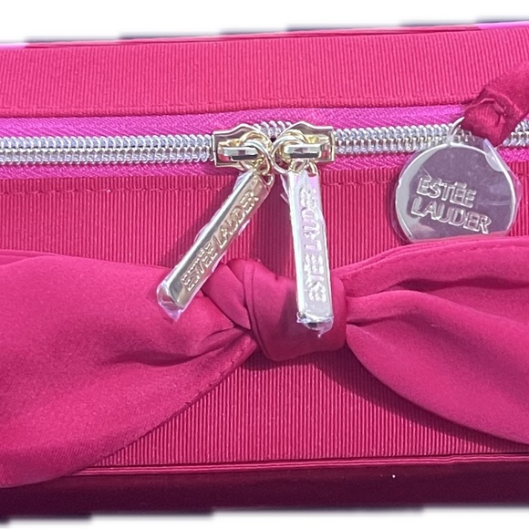 COPY - Estee Lauder bags - Picture 4 of 9